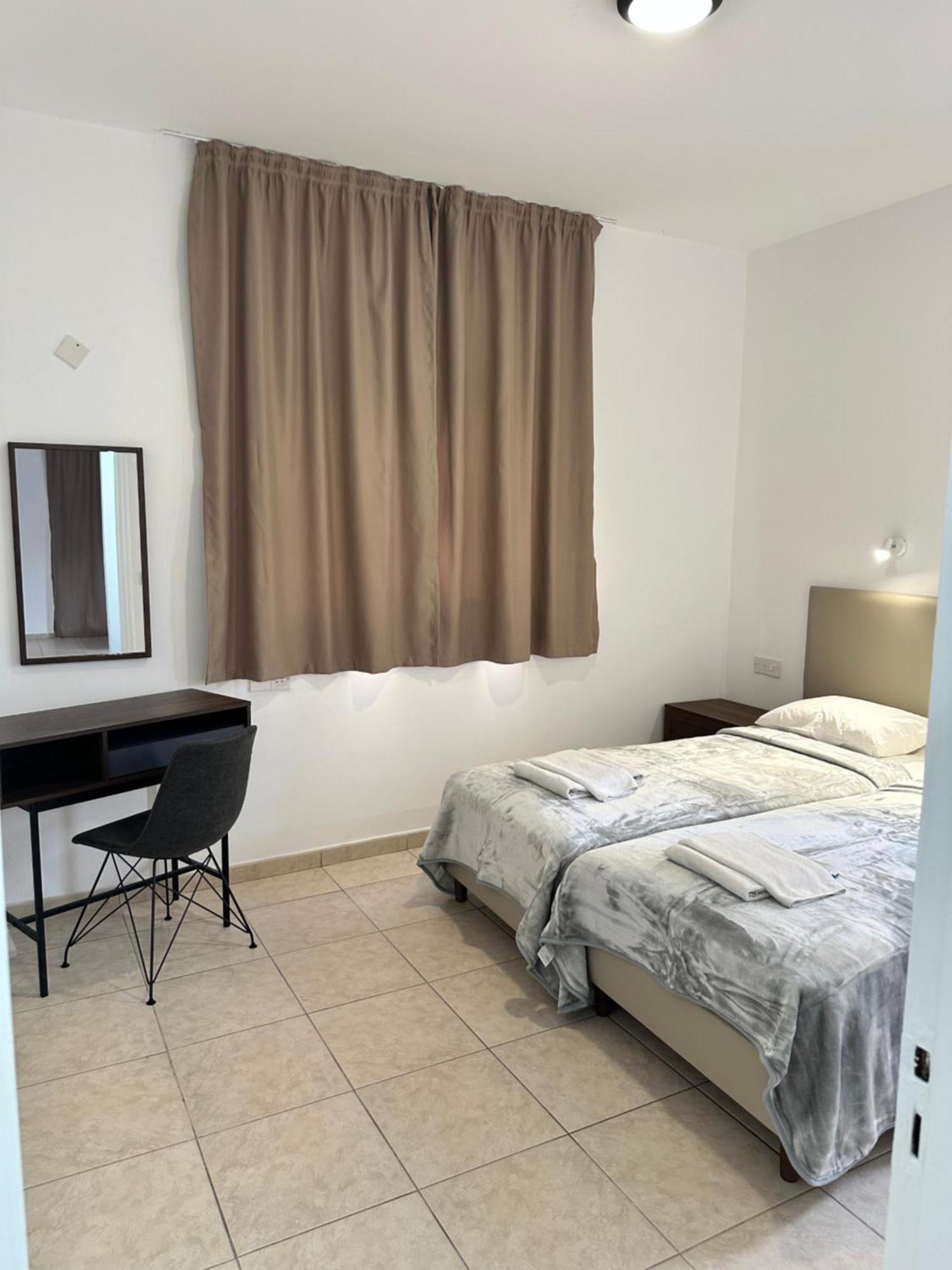 New York Plaza Hotel Apartments Pafos Zewnętrze zdjęcie